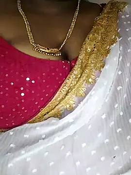 Sexy Radhikaa online show from 03/10/26, 05:44