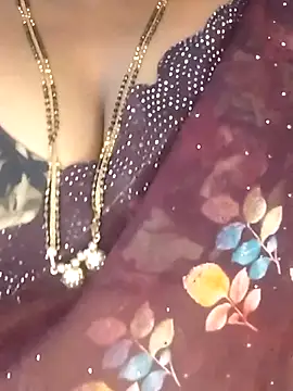 Sexy Radhikaa online show from 11/29/25, 01:39