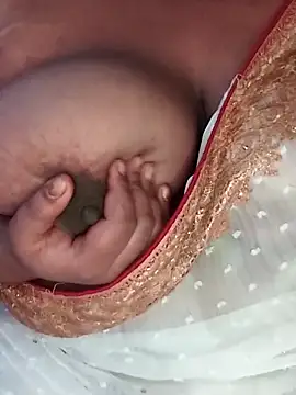 Sexy Radhikaa online show from 04/21/26, 01:42