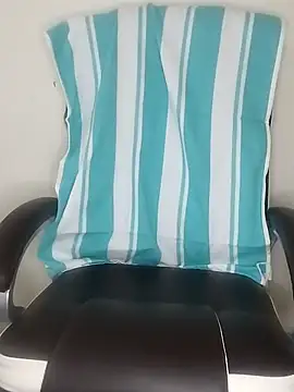 Sexy Radhikaa online show from 03/04/26, 06:26