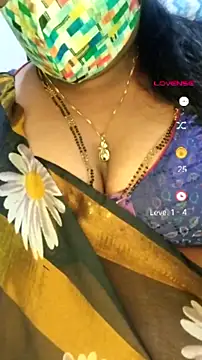 Sexy Radhikaa online show from 07/02/26, 03:23
