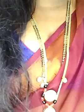 Sexy Radhikaa online show from 03/08/26, 03:32