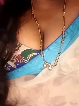 Sexy Radhikaa online show from 12/15/25, 02:50