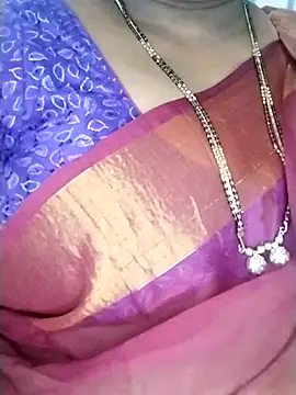 Sexy Radhikaa online show from 03/01/26, 01:11