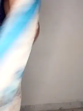 Sexy Radhikaa online show from 06/17/26, 10:25