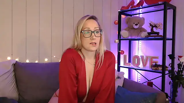 Lyscoquine online show from 03/02/26, 12:23