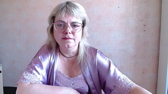 sweetsunset11 online show from 09/23/25, 05:58