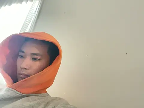 lilywithpuppy online show from 04/07/26, 10:44