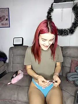 laura arias018 online show from 11/27/25, 08:37