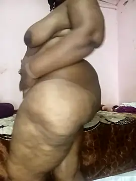 Sweetblackassxxx505 online show from 10/31/25, 10:05