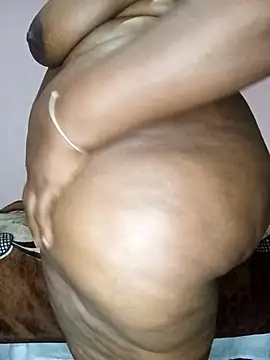 Sweetblackassxxx505 online show from 03/06/26, 11:22