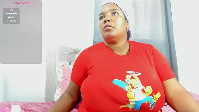 Snapshot of macarenaawills chatting on 01/13/26, 01:37 macarenaawills online show from 01/13/26, 01:37