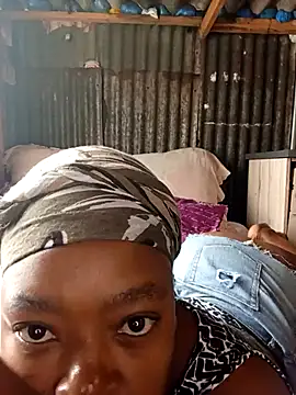 curvyloneah75 online show from 03/24/26, 08:58