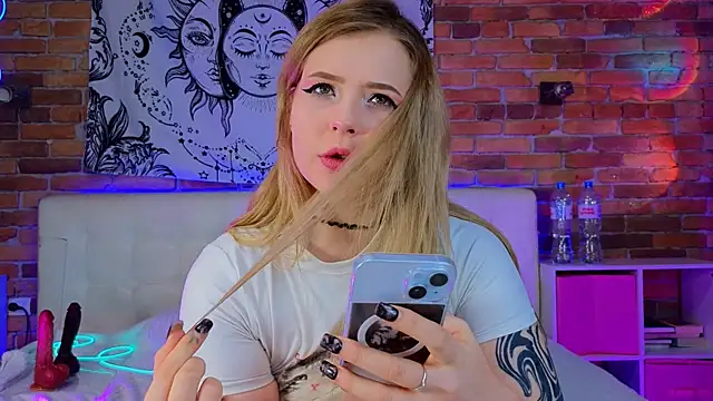 LinaQik online show from 02/16/25, 07:16