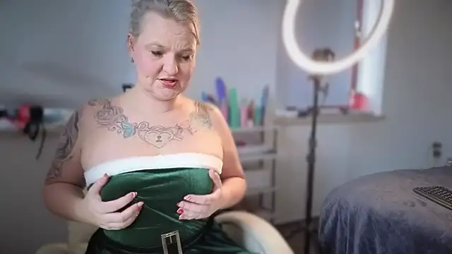 Inked blondi online show from 12/20/25, 01:14