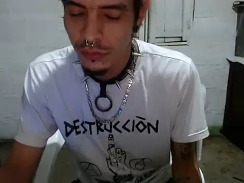 tayler punk noise online show from 12/28/24, 12:36