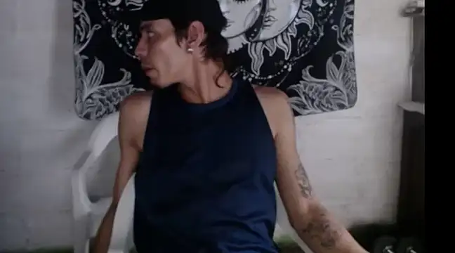 tayler punk noise online show from 12/23/24, 10:12