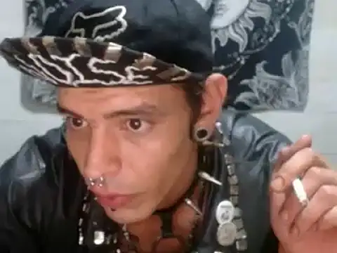 tayler punk noise online show from 01/05/25, 12:31