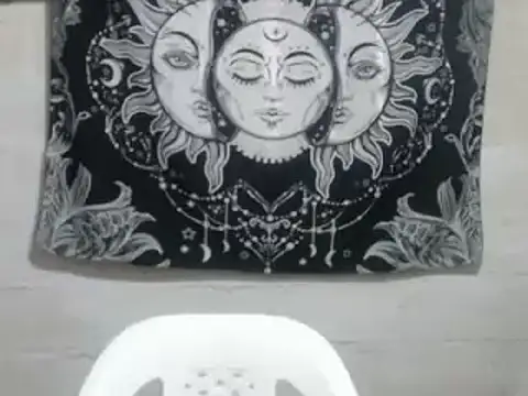 tayler punk noise online show from 01/04/25, 09:20