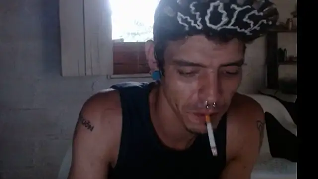 tayler punk noise online show from 01/08/25, 10:48