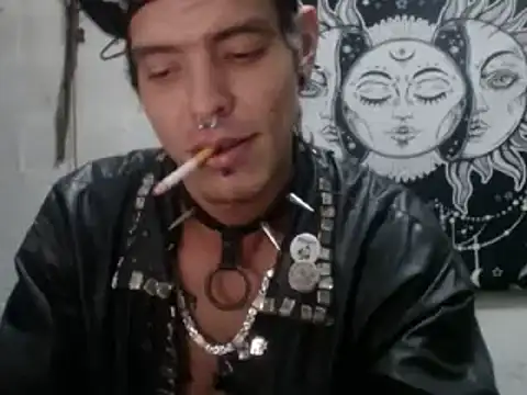 tayler punk noise online show from 01/06/25, 01:09