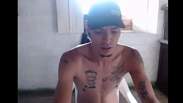 tayler punk noise online show from 02/04/25, 09:31