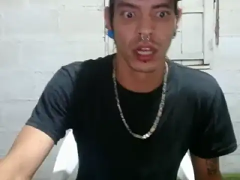 tayler punk noise online show from 01/01/25, 03:23