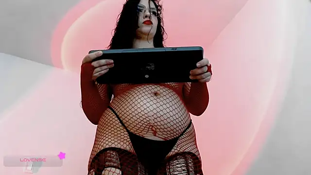 Snapshot of DollCam__ chatting on 02/14/25, 08:37 DollCam online show from 02/14/25, 08:37