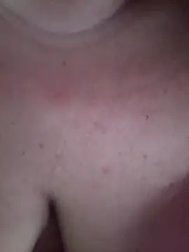 CurvyAnonymousGirl89 online show from 10/17/25, 06:50