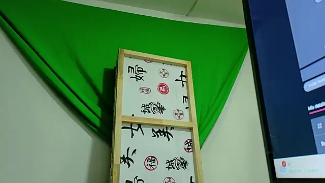 Snapshot of Megan_sophia2 chatting on 10/08/25, 10:39 Megan sophia2 online show from 10/08/25, 10:39