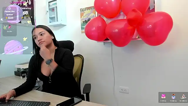 Snapshot of Megan_sophia2 chatting on 02/21/25, 01:33 Megan sophia2 online show from 02/21/25, 01:33