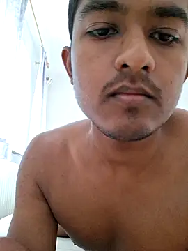 Choco brownie23 online show from 10/01/25, 12:42