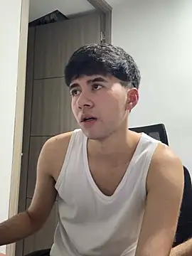 Snapshot of Whike_Dark chatting on 02/27/26, 11:48 Whike Dark online show from 02/27/26, 11:48