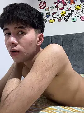 Snapshot of Whike_Dark chatting on 02/27/26, 01:06 Whike Dark online show from 02/27/26, 01:06