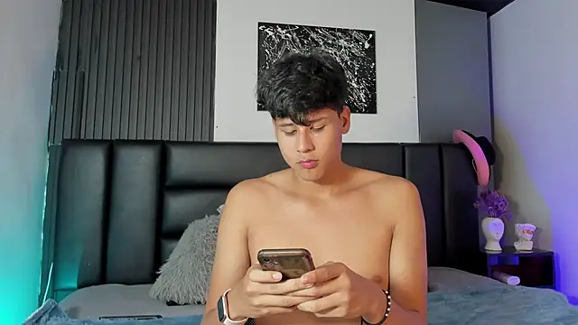 RaidenBoy1 online show from 01/12/25, 01:32