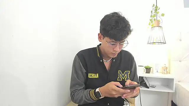 RaidenBoy1 online show from 02/06/25, 09:06