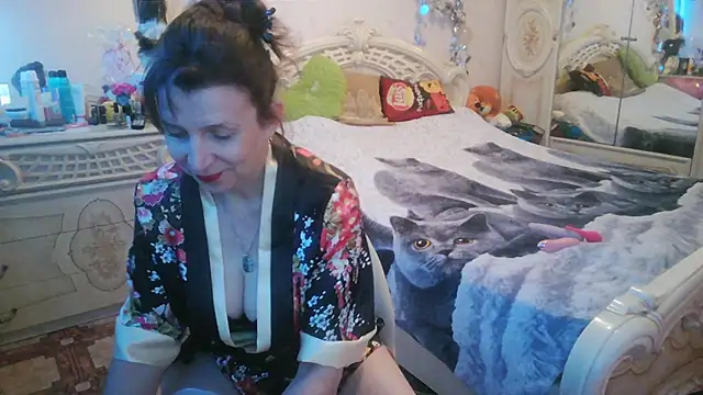 Snapshot of Debra_Phoenix chatting on 07/04/26, 02:18 Debra Phoenix online show from 07/04/26, 02:18