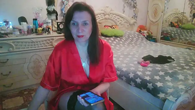 Snapshot of Debra_Phoenix chatting on 06/02/26, 10:32 Debra Phoenix online show from 06/02/26, 10:32