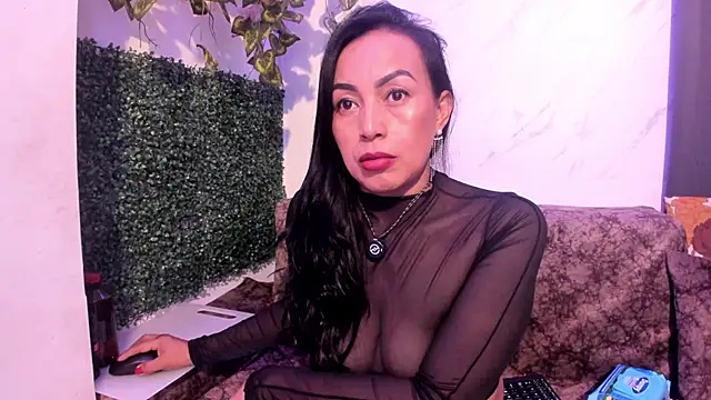 MeleekXXX  online show from 03/20/26, 08:32