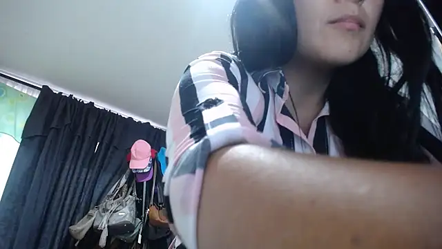 princehermosa44 online show from 10/10/25, 09:48