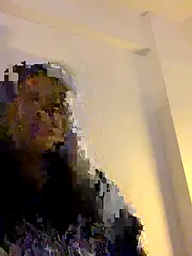 Snapshot of xBubblyBarbiexx chatting on 10/21/25, 03:06 xBubblyBarbiexx online show from 10/21/25, 03:06