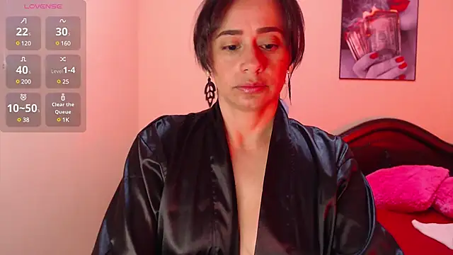 Snapshot of sara_florez1 chatting on 03/12/25, 10:37 sara florez1 online show from 03/12/25, 10:37