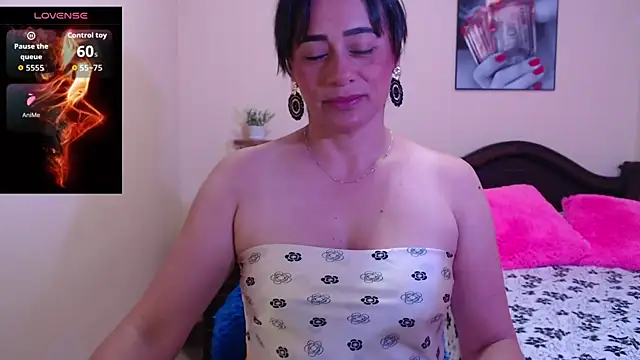 sara florez1 online show from 01/08/26, 11:16