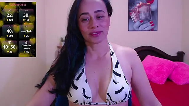 Snapshot of sara_florez1 chatting on 09/09/25, 11:19 sara florez1 online show from 09/09/25, 11:19