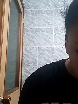 Naomy veracruz  online show from 02/25/26, 10:15