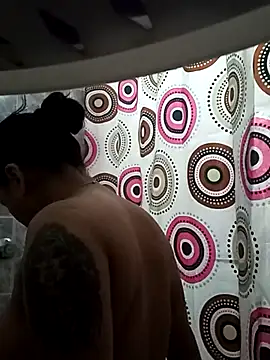 Naomy veracruz  online show from 12/04/25, 10:03