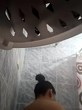 Naomy veracruz  online show from 03/11/26, 10:09