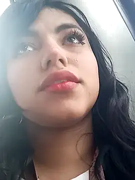 Naomy veracruz  online show from 11/10/25, 02:00