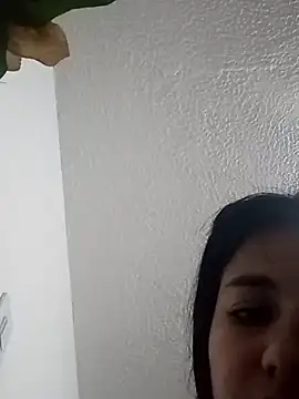 Naomy veracruz  online show from 03/08/26, 10:51