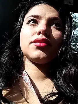 Naomy veracruz  online show from 11/03/25, 12:53